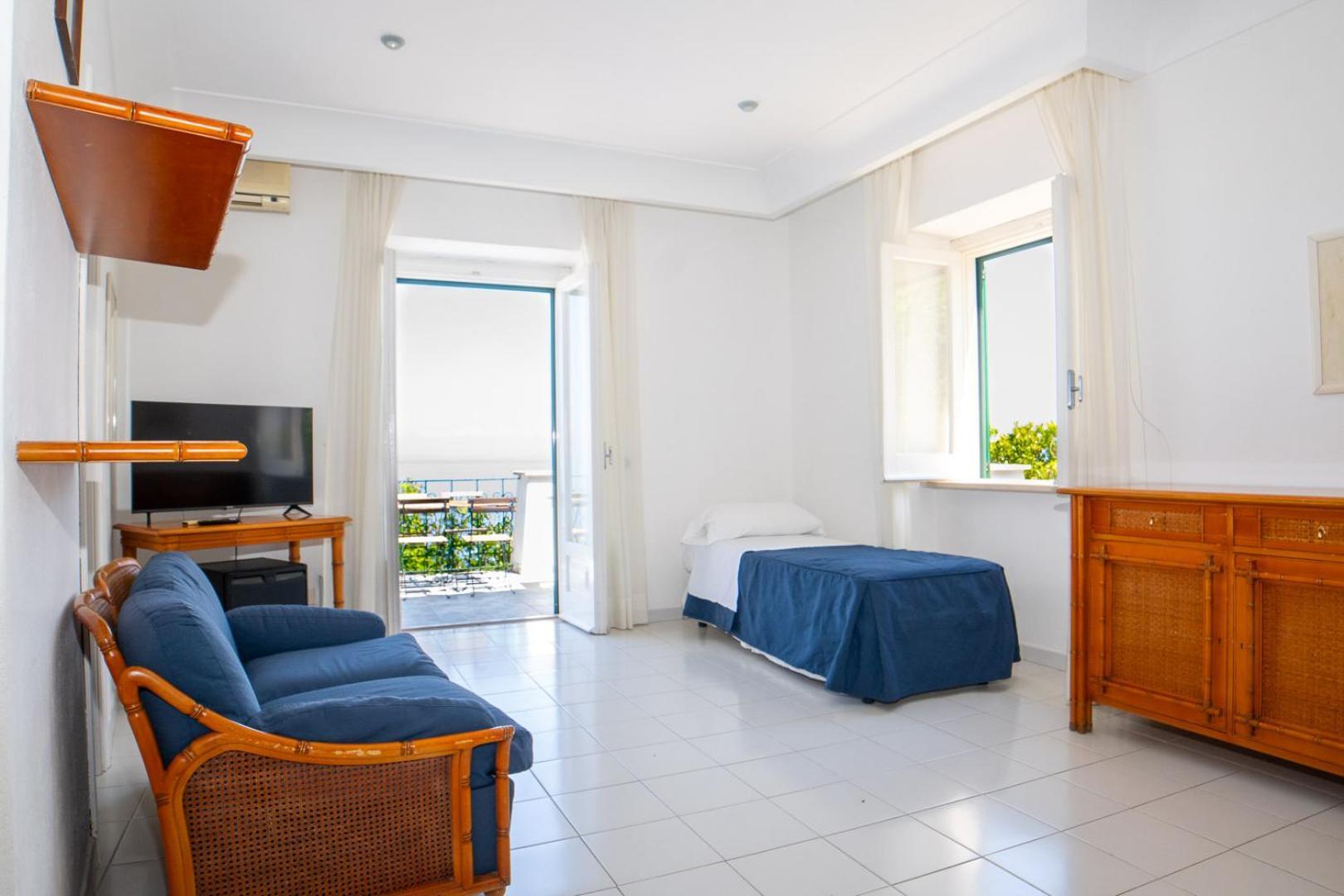 Hotel Oasi Castiglione Casamicciola Terme Zimmer foto